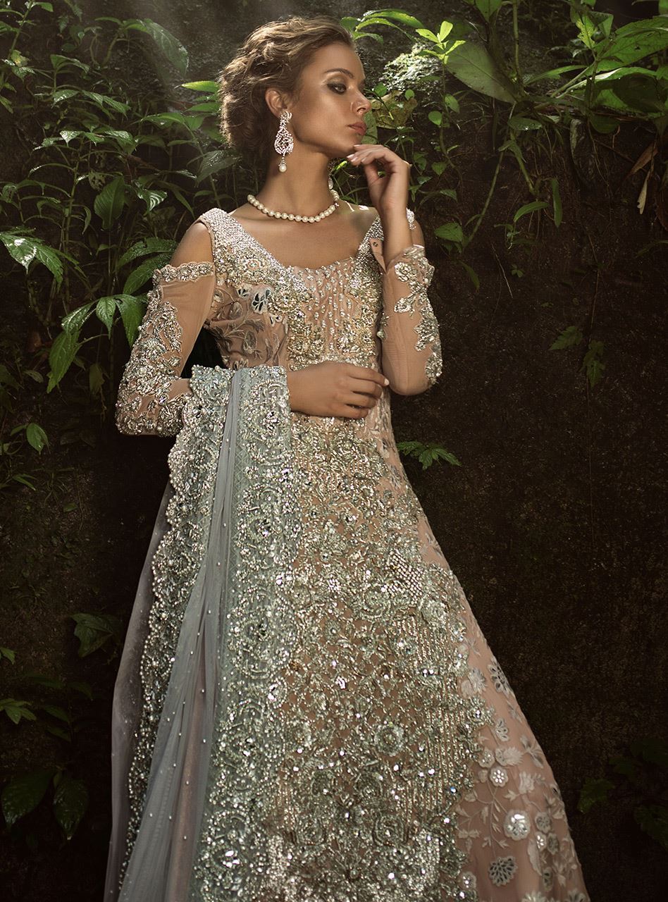 Pink And Grey – Zainab Chottani International