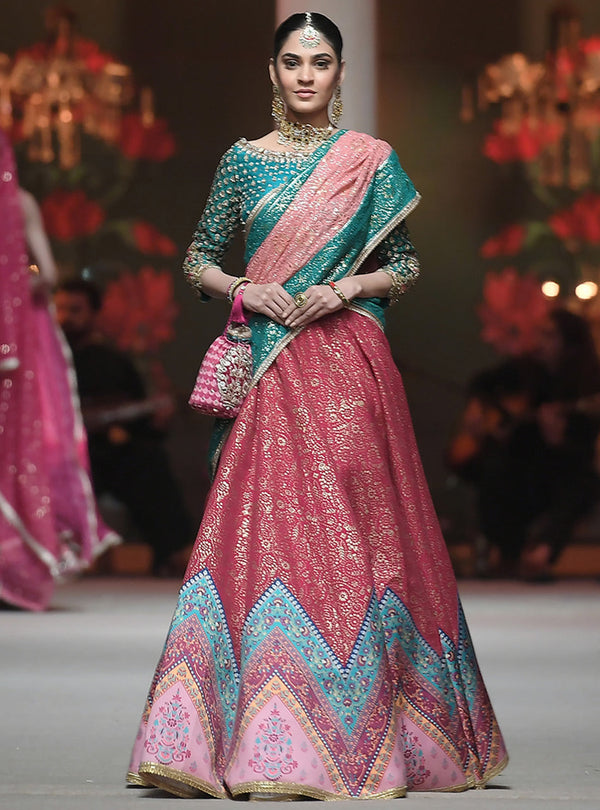 Elegant Semi-Formal Dresses | Zainab Chottani PK Zainab Chottani International Elegant Semi-Formal Dresses | Zainab Chottani PK Zainab Chottani International