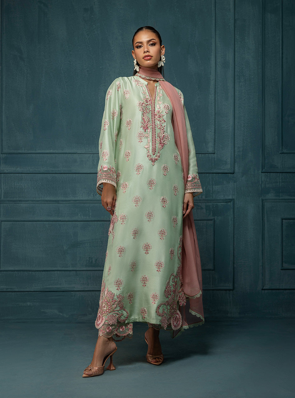 Mahey – Zainab Chottani International