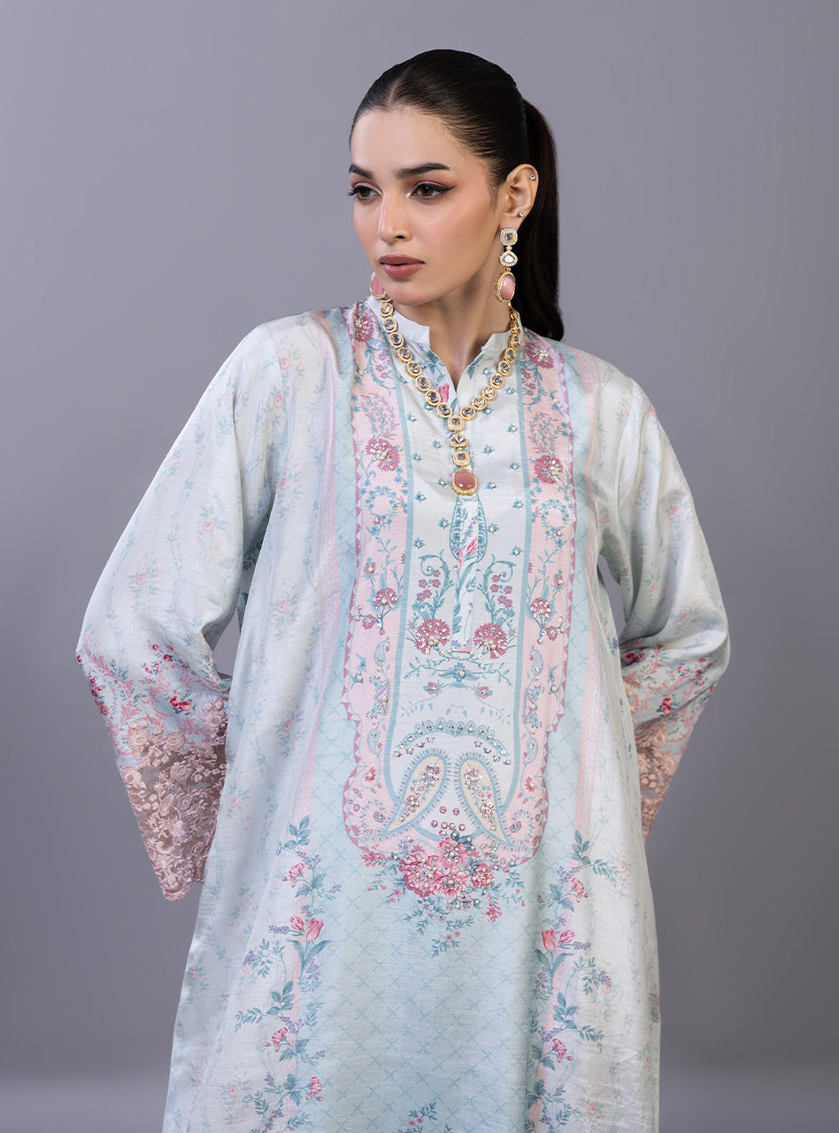 Mayrn – Zainab Chottani International