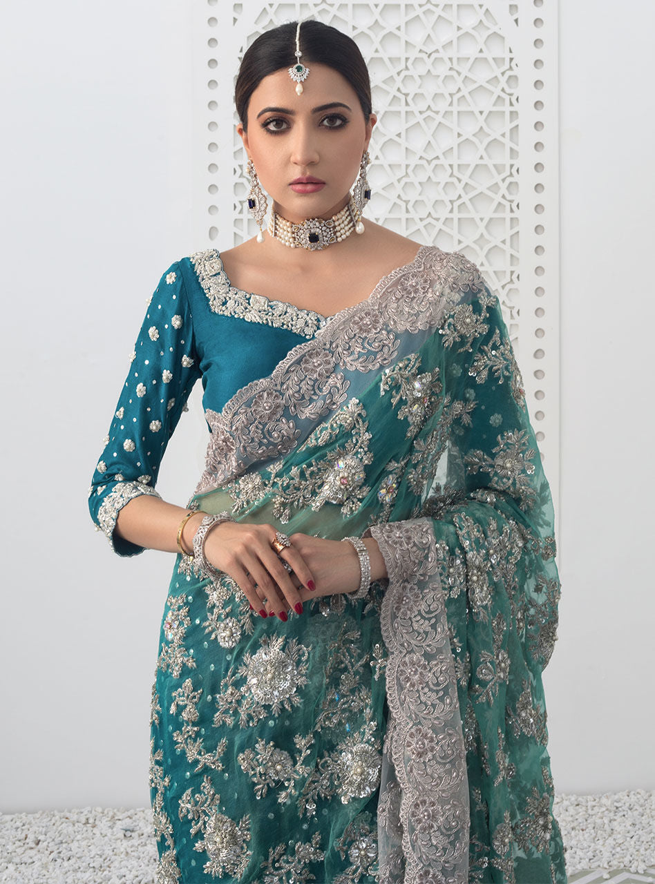 Zainab chottani saree sales