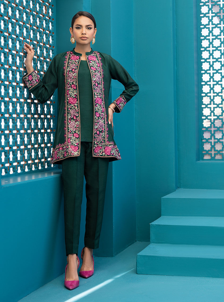 Crimson Green – Zainab Chottani International